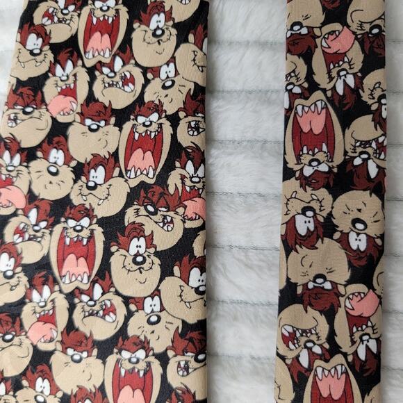 Lot of 2 Looney Tunes Mania Novelty Ties – Taz & Porky Pig Cartoon Neckties - Picture 3 of 6